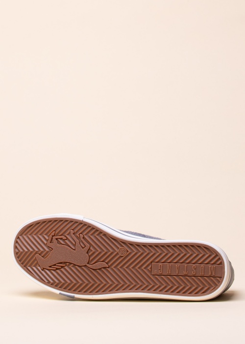 Тенниски Mustang