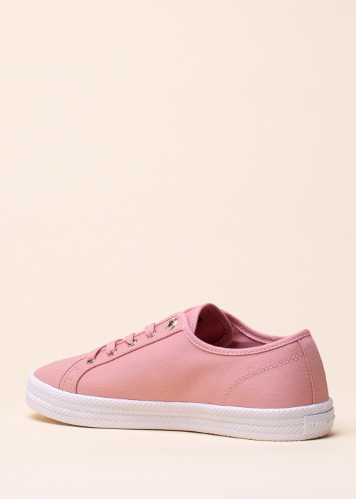 Tommy Hilfiger tennised