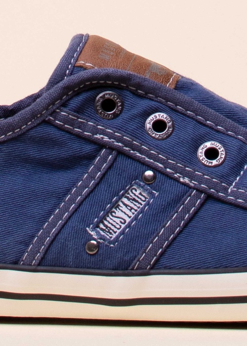 Тенниски Mustang