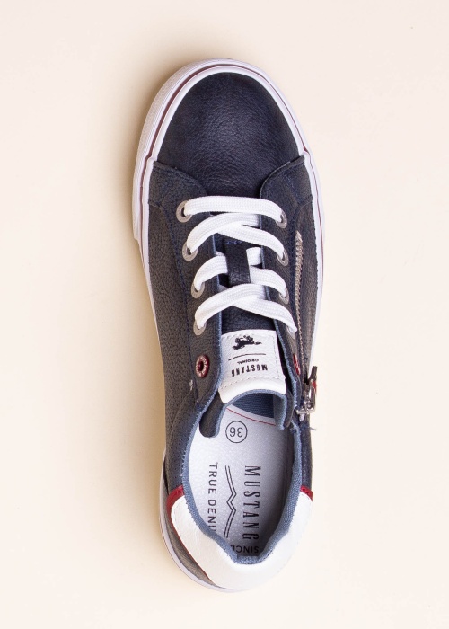 Тенниски Mustang