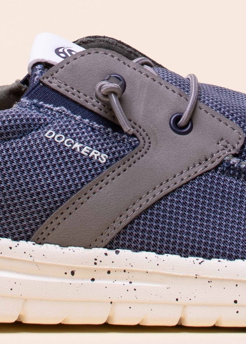 Dockers vabaajajalatsid