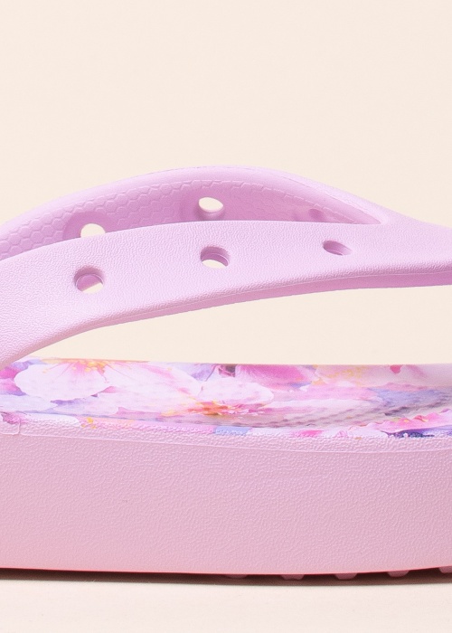 Шлёпанцы Classic Platform Crocs