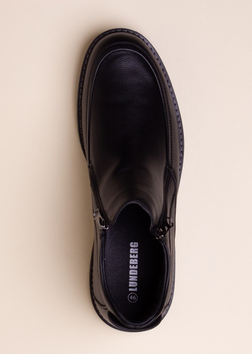 Lundeberg poolsaapad Bjorn