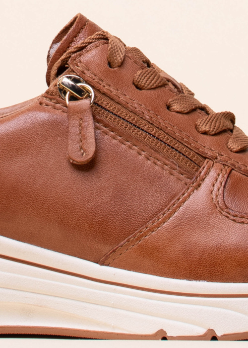 Кроссовки Tamaris