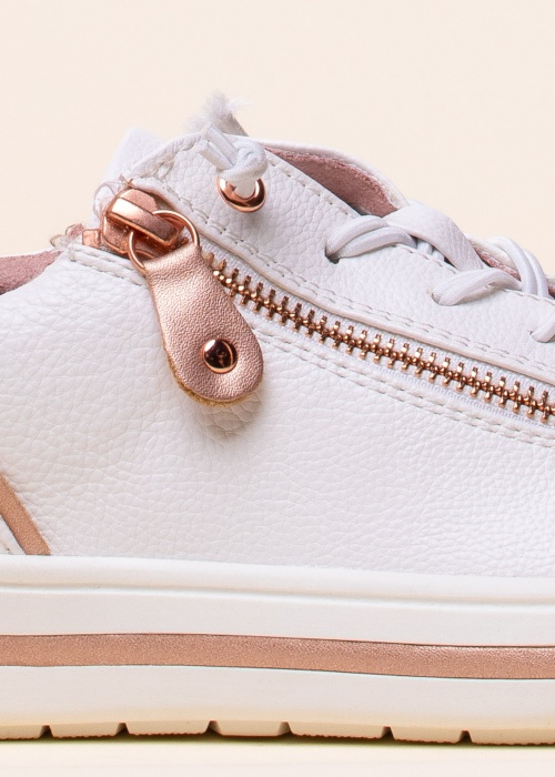 Тенниски Jana