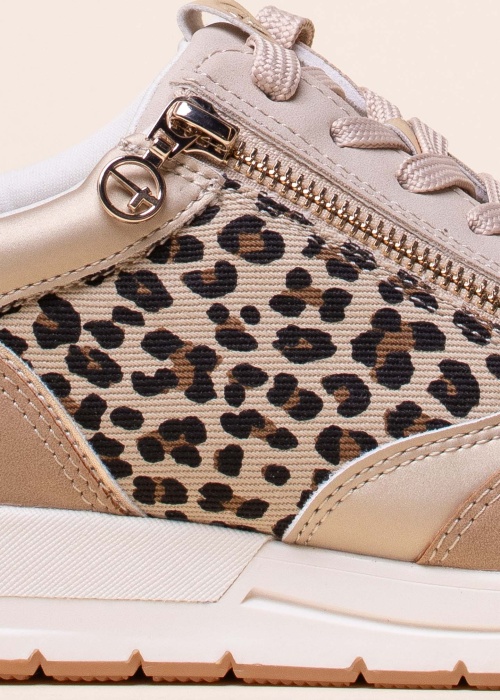 Кроссовки Tamaris