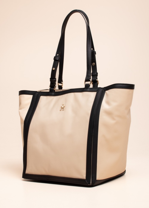 Сумка Essential Tommy Hilfiger