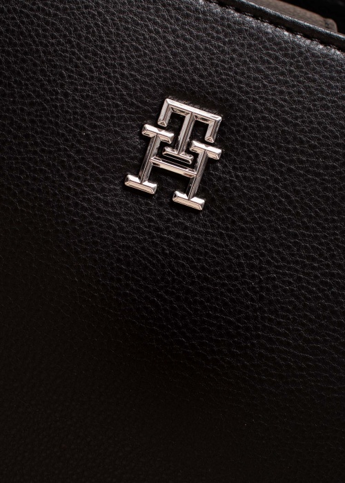 Tommy Hilfiger käekott Essential