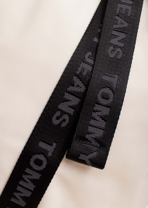 Tommy Jeans käekott Essential