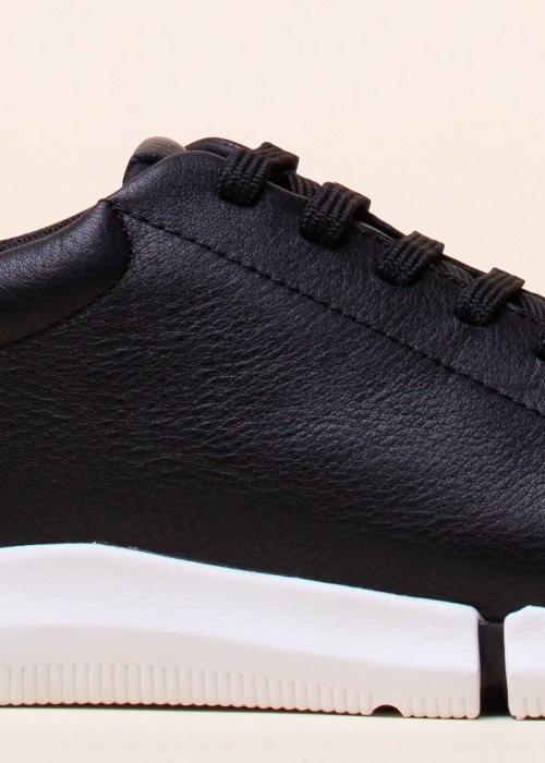 Geox vabaajajalatsid Adacter