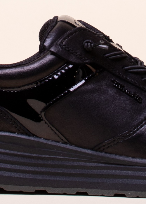 Кроссовки Tamaris