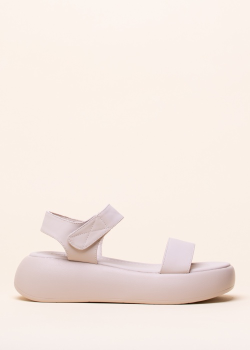 Босоножки Betsy