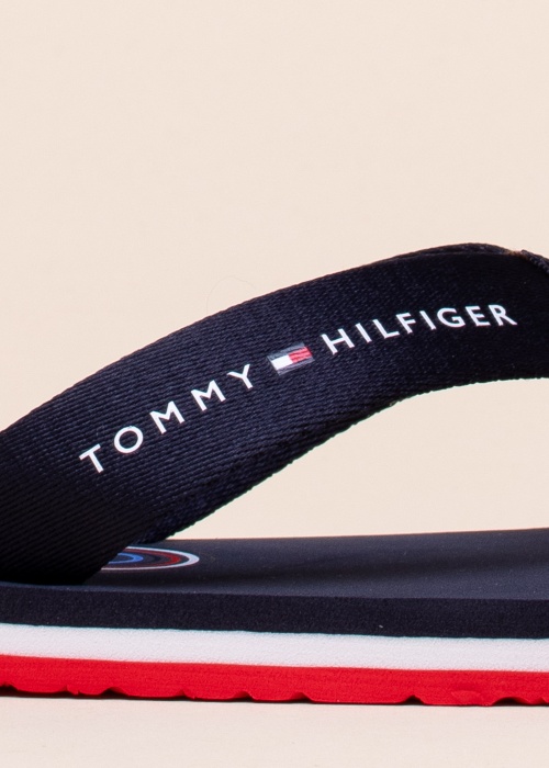 Tommy Hilfiger plätud