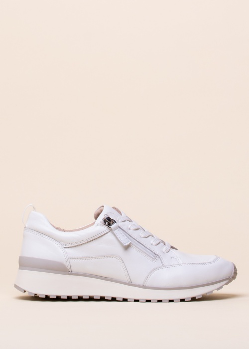 Кроссовки Caprice