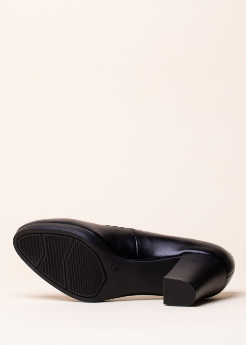 Jana kinnised kingad