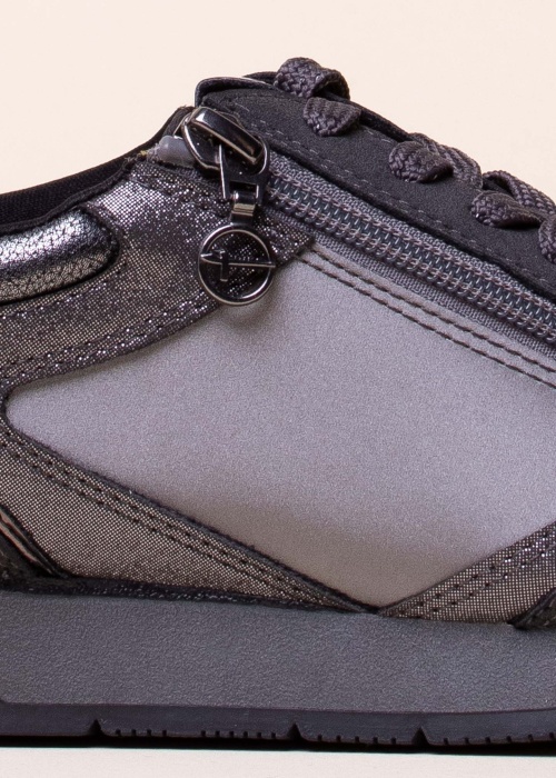 Кроссовки Tamaris