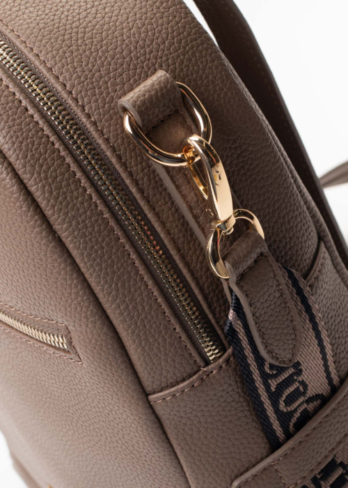 NeroGiardini seljakott