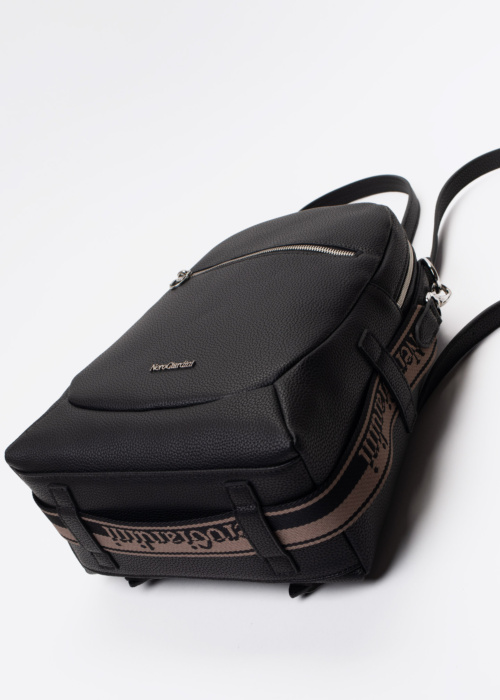 NeroGiardini seljakott