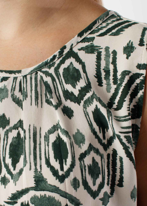 Топ Joella b.young