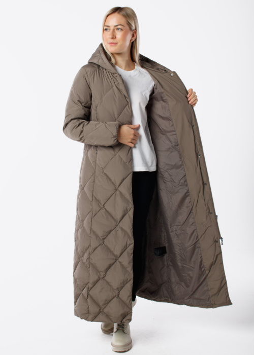 Ivo Nikkolo sulemantel Majella