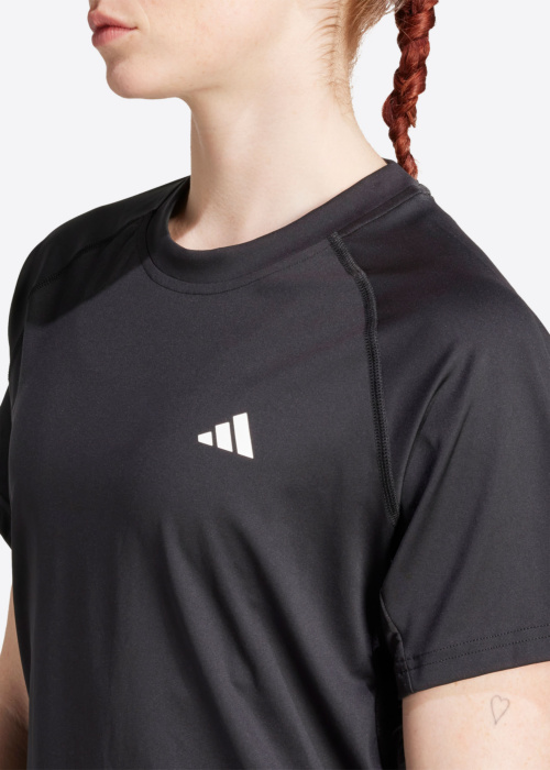 adidas T-särk Club