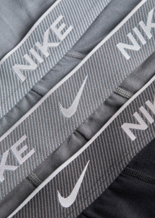 Nike aluspüksid 3 paari