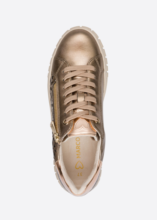 Marco Tozzi tennised