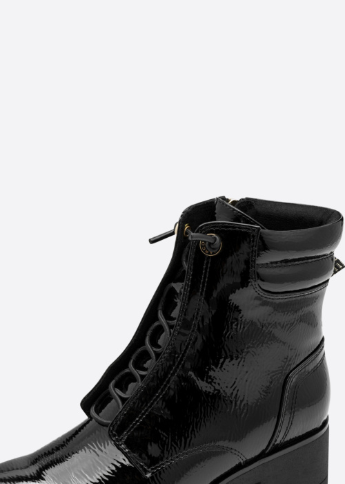 Marco Tozzi poolsaapad