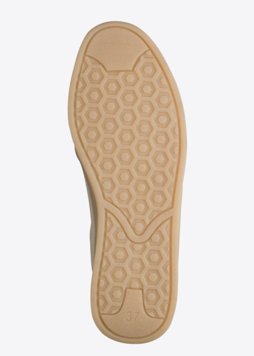 Marco Tozzi tennised