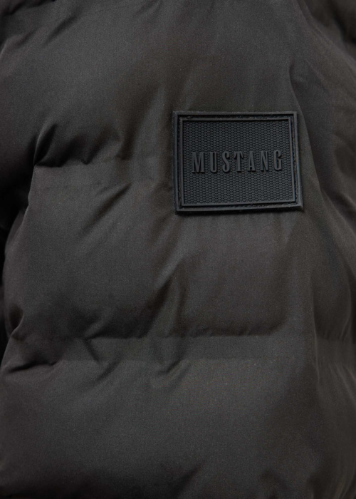 Mustang kevad-sügisjope Creston