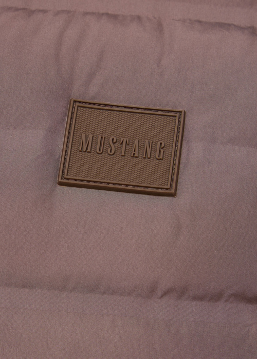 Mustang vest Dublin