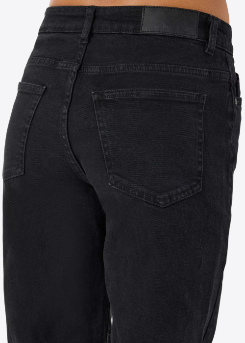 Джинсы Yolanda Noisy May