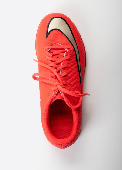 Nike jalgpallijalatsid Jr Vapor 17 Club Ic