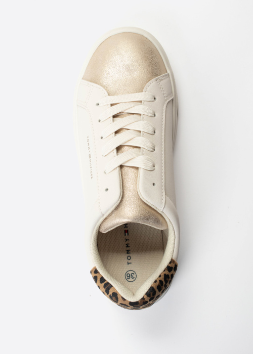 Tommy Hilfiger vabaajajalatsid Cooper