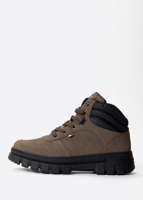 Tommy Hilfiger talvesaapad Michigan