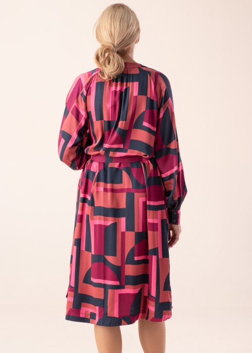 Платье Bugatti