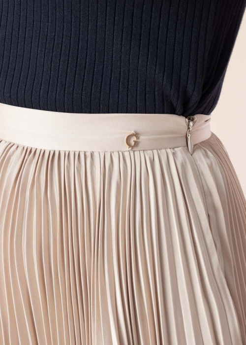 Праздничная юбка Leslie Guess