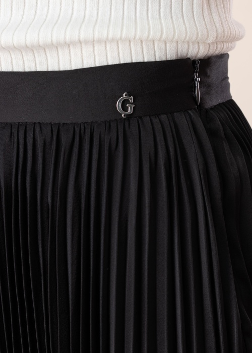 Праздничная юбка Leslie Guess