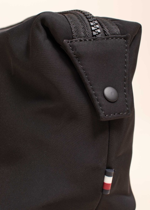 Tommy Hilfiger hügieenitarvete kott Skyline