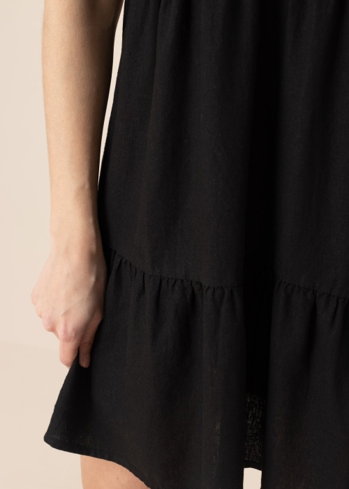 Only kleit Tiri-caro