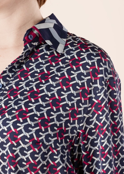 Guess pluus Alexandra