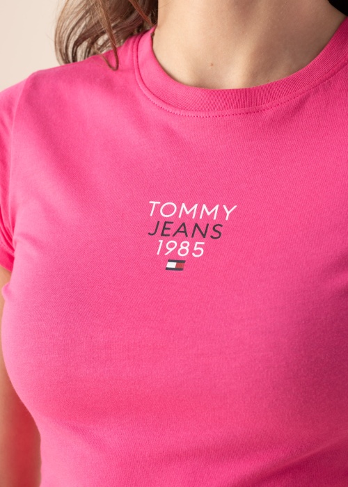 Футболка логотип Tommy Jeans