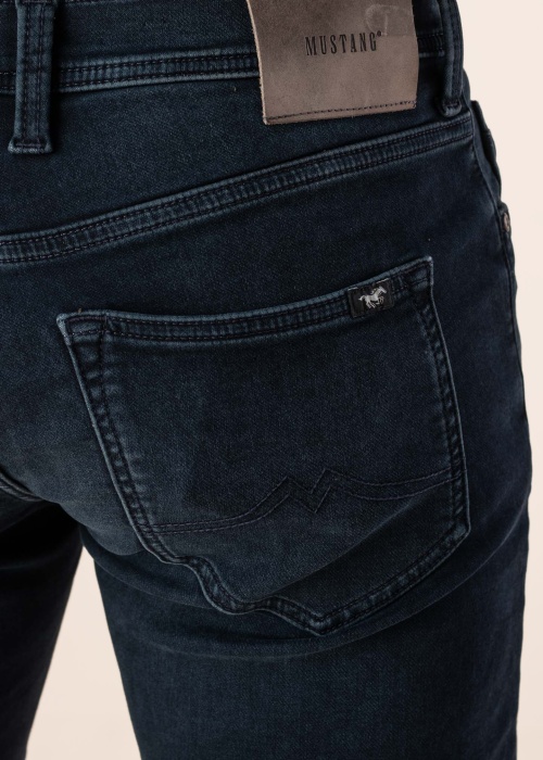 Джинсы Mustang