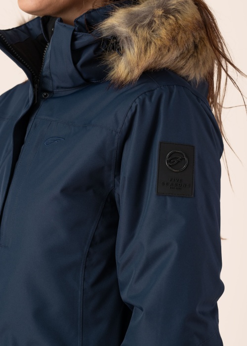 Зимняя парка Violet Five Seasons