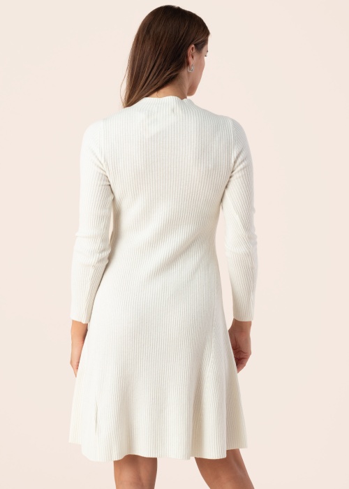 Вязаное платье EsQualo