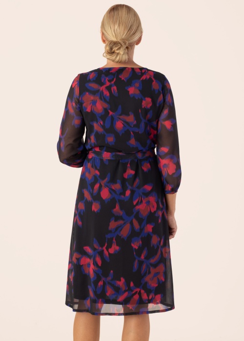 Hansmark kleit Neeva