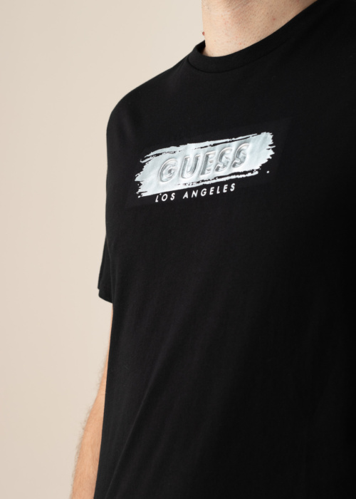 Футболка Guess