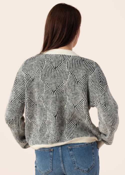 Pieces kampsun Jenna