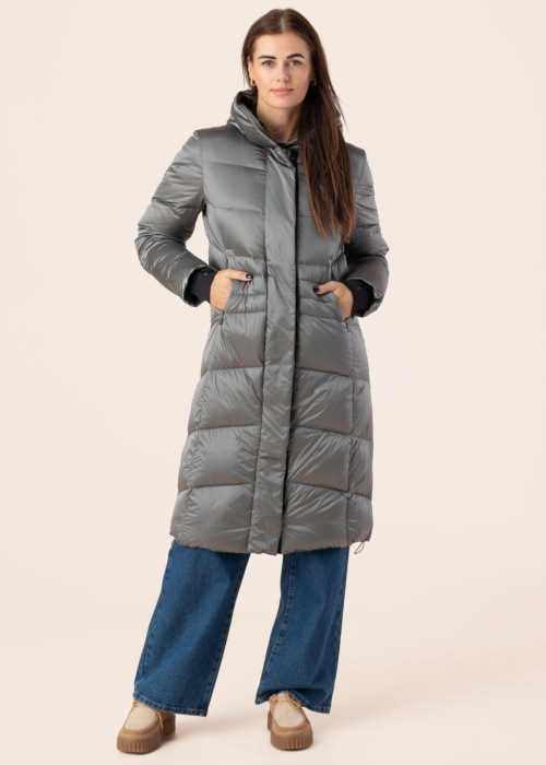 Пуховое пальто Gil Bret
