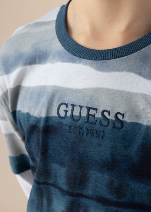 Футболка Guess